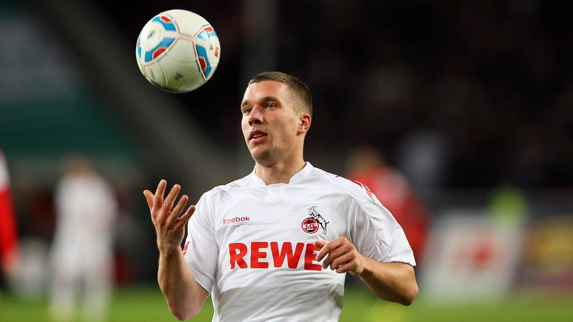 APEX英雄 新版本平衡性获得好评，apex第十赛季平衡